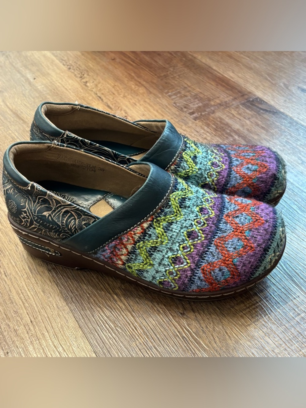 L'ARTISTE ZAGABANK Clogs Teal